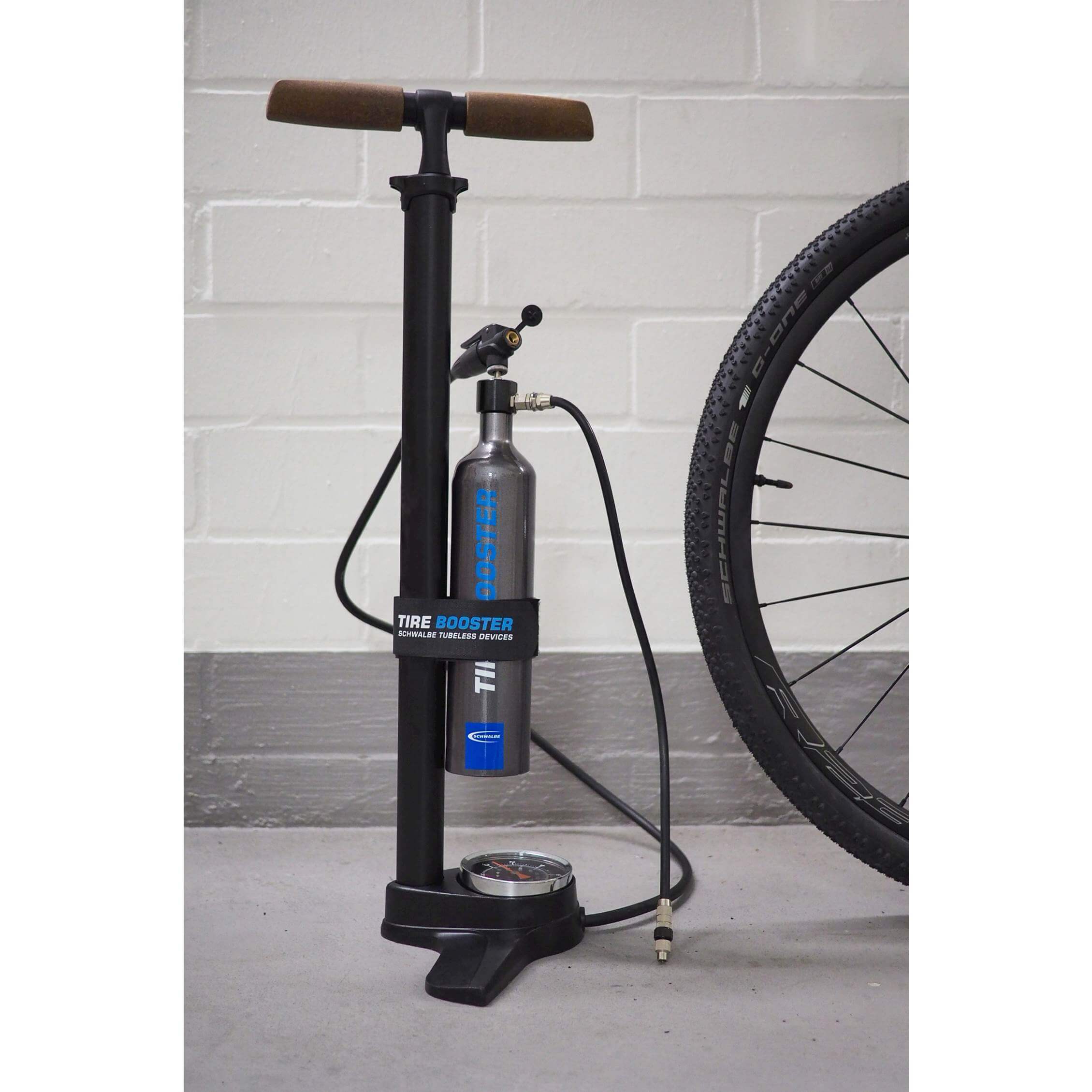 Schwalbe Tire Booster Tubeless